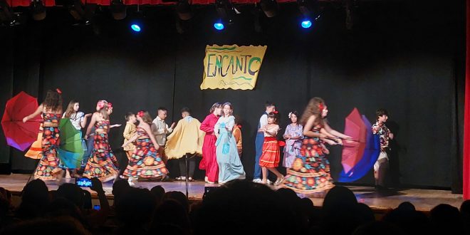 Apertura y cierre de  la muestra de teatro local 2025